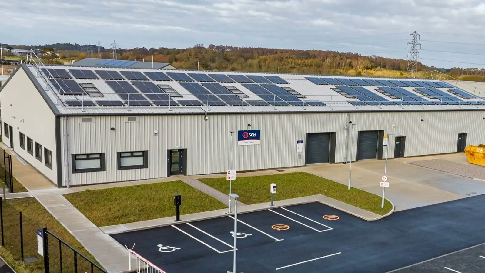 The SGN depot, solar roof and parking at Elgin Business Park